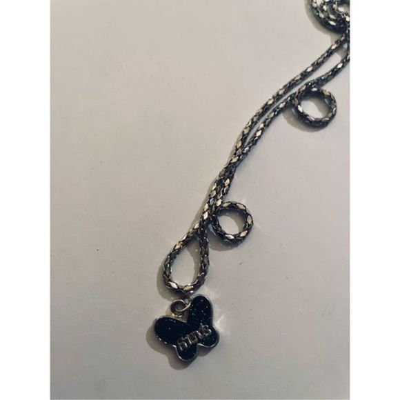 CUTE SPARKLE BLACK BUTTERFLY NECKLACE - Picture 4 of 5